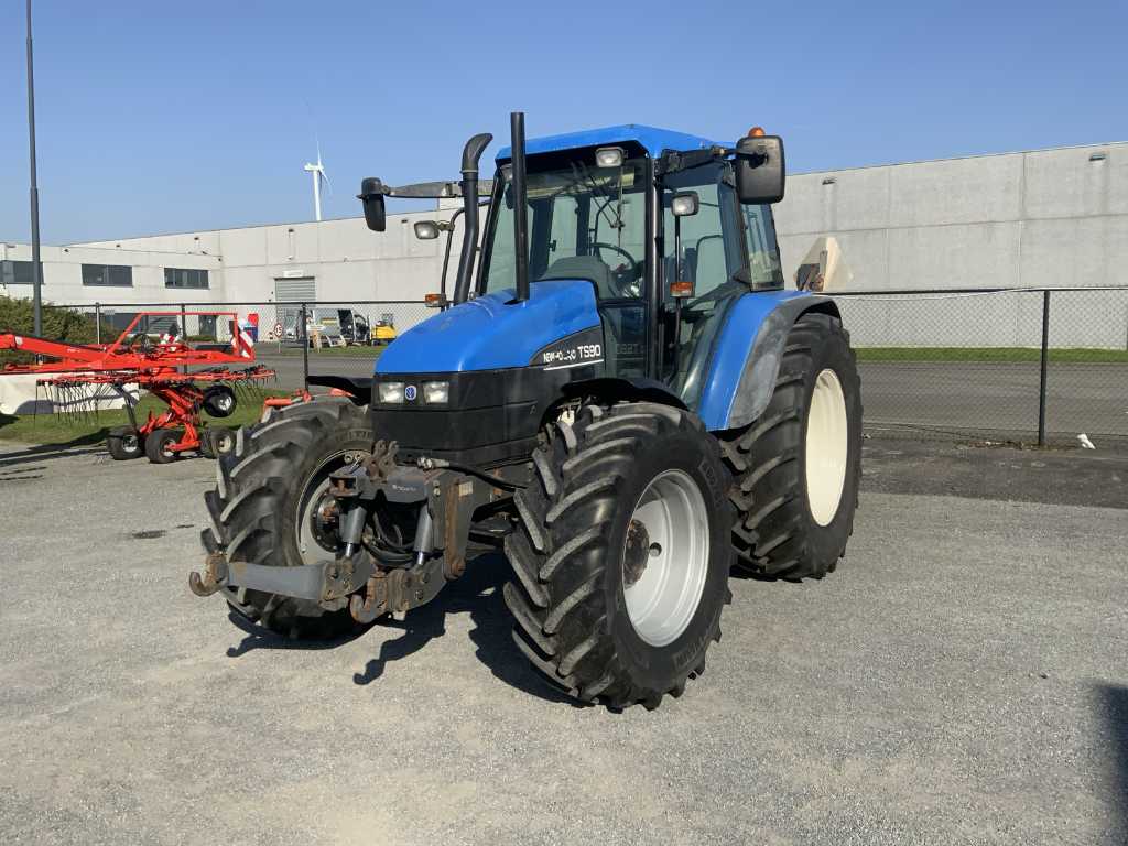 New Holland TS 90 Tractor agricol cu tracțiune integrală
