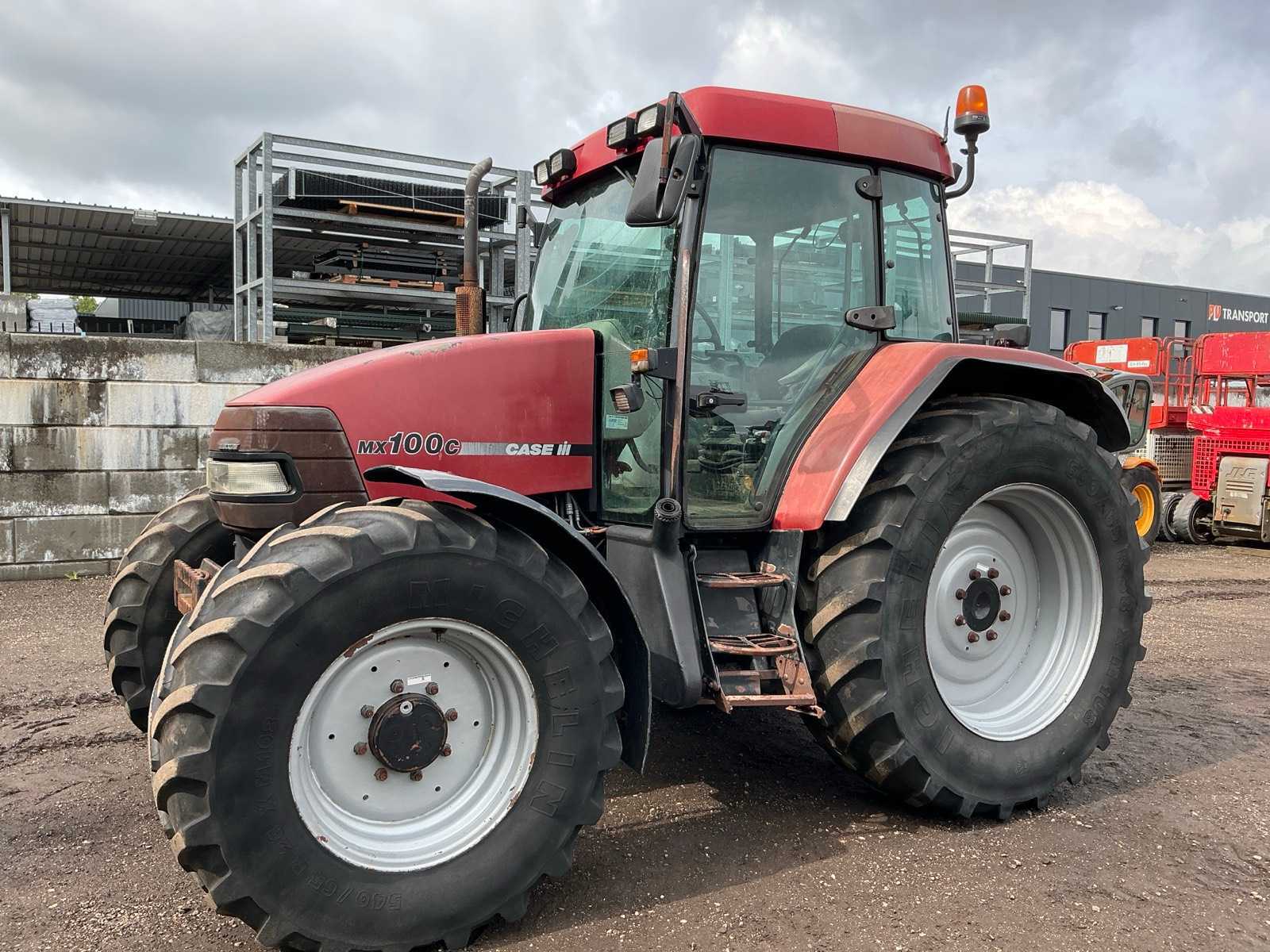 Case IH MX 100C Maxxum All-wheel drive farm tractor