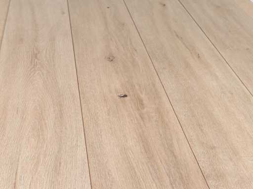 Deska sucha PVC o powierzchni 86 m2 - 1294 x 208 x 3 mm