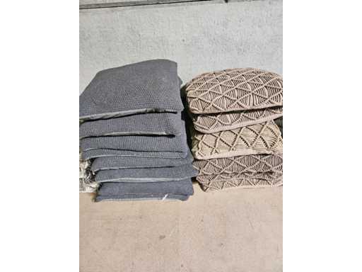 48x decorative cushions varia