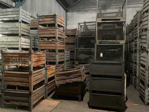 Tavă pentru materiale metalice