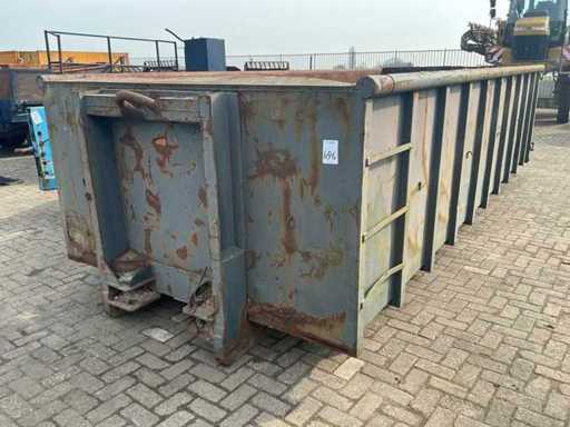 Eliminarea unui container de deșeuri "hooklift"