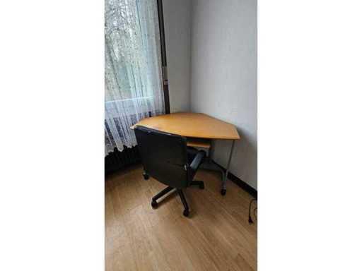 Bureau avec chaise