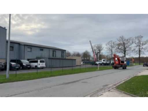 182f35c6-0f6e-4839-bd79-7a696f010c77.mp4