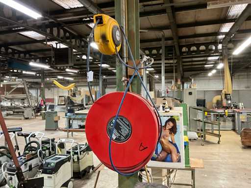 Enrollador de manguera de aire Zeca 813/8