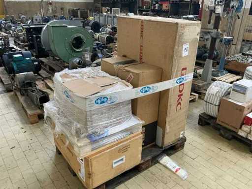 Stock of accessories, spare parts and warehouse stocks