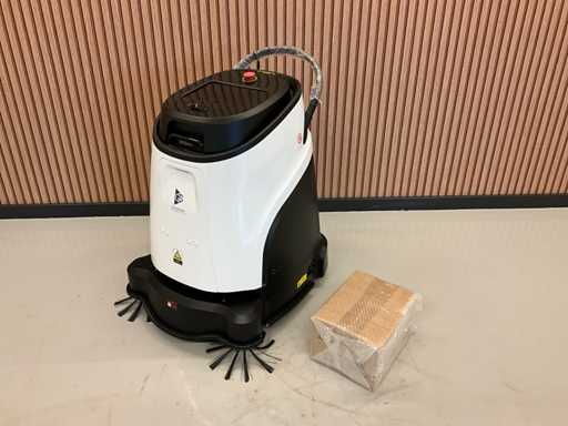 2022 Gausium Vacuum 40 Floor Cleaning Robot