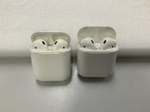 Apple AirPods 1 cu carcasă de încărcare (2x)