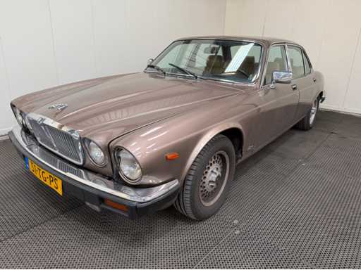 Jaguar - Suweren - XJ 6 4.2 - Seria 3 - Oldtimer - 1983