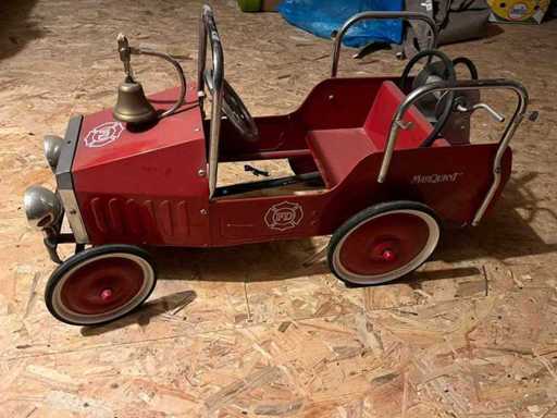 Straż pożarna samochodu na pedałach