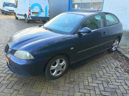 SEAT Ibiza 1.4-16V Trendstyle, 45-ZN-LR