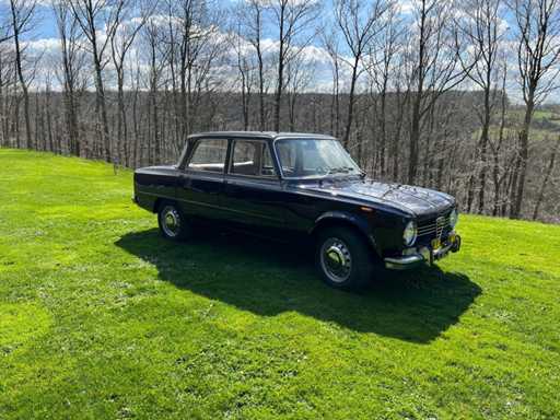 1975 Alfa Giulia super Ancestors