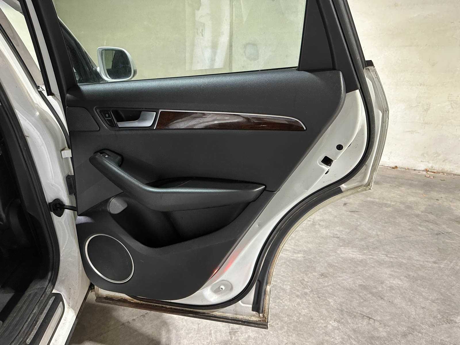 Audi Q5 3.2 FSI V6 Quattro Pro Line 269pk 2010, J-936-ZV