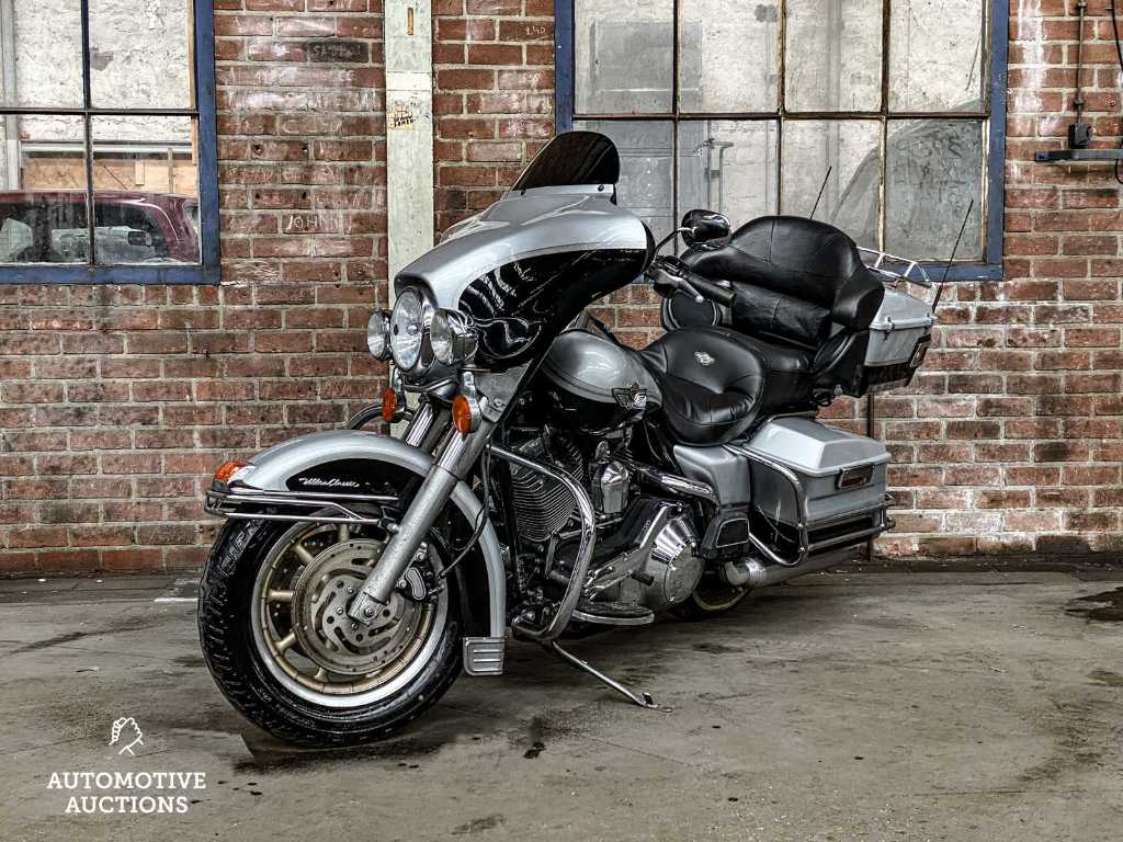 Harley Davidson FLHTCUI Electra Glide Ultra Classic Rocznicowy Krążownik Motorowy