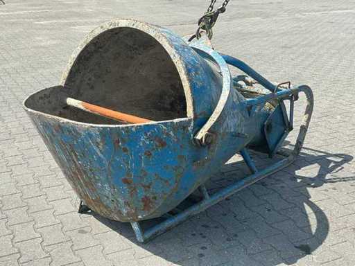 2002 Betonowa kostka Tube 600LR