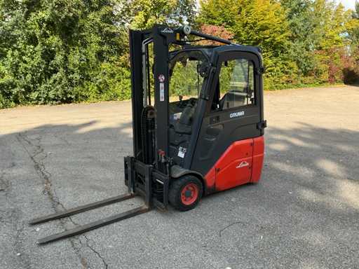 2012 Linde E15-01 Forklift Truck
