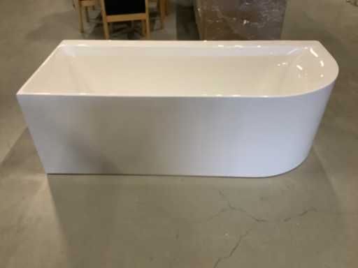 Baie de col? Stânga