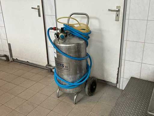 Réservoir en mousse