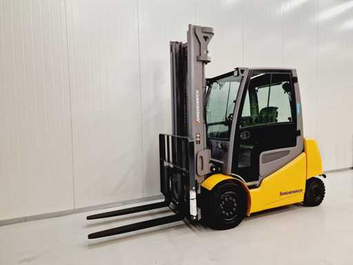 Jungheinrich - 2019 - EFG 540KS - Gabelstapler - Seitenverschiebung - 4. Funktion