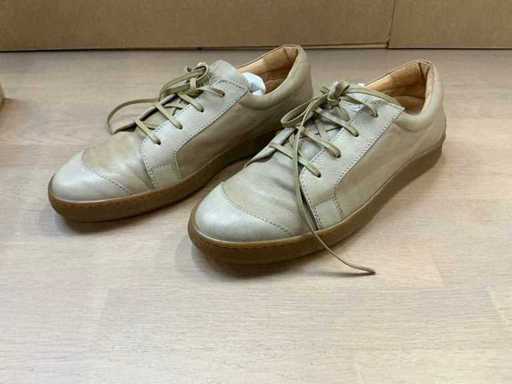 Design herensneakers 42