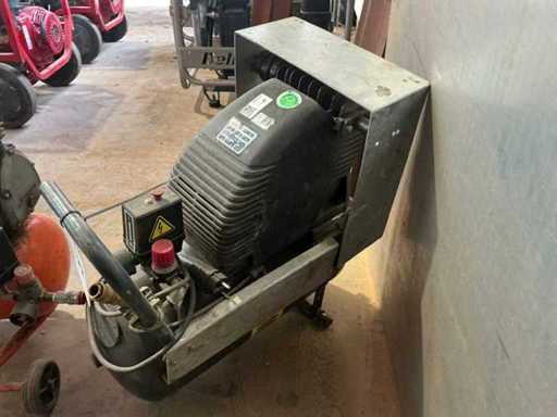 Contimac Luchtcompressor