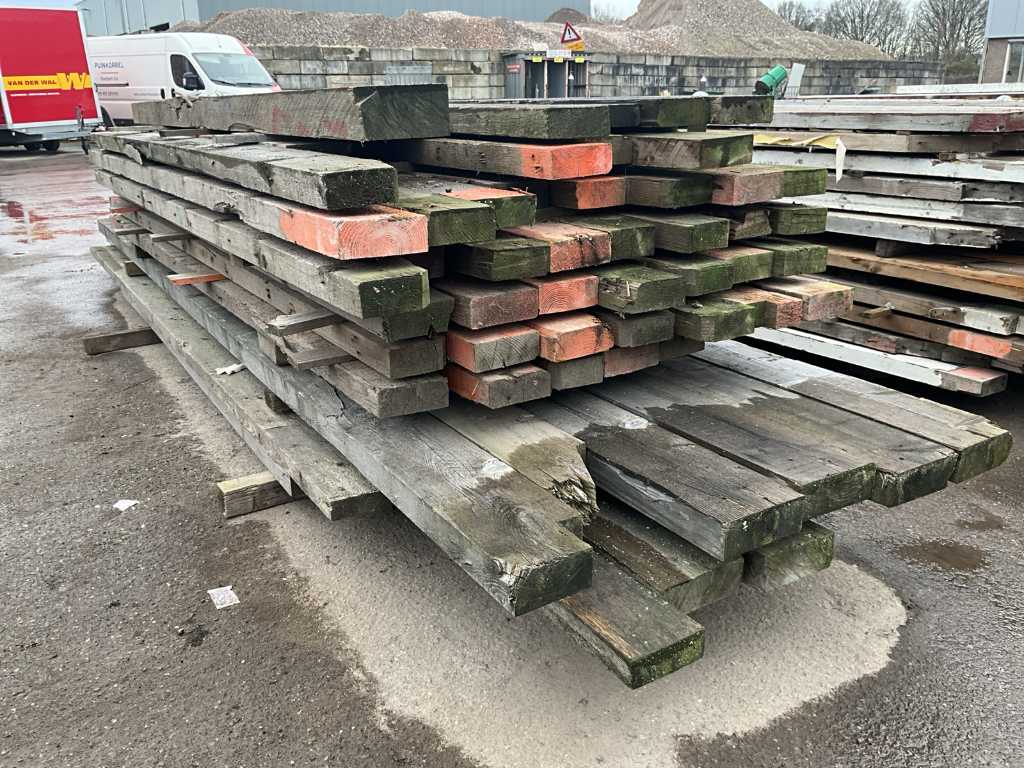 Resturi de grinzi pentru lemn (68x)