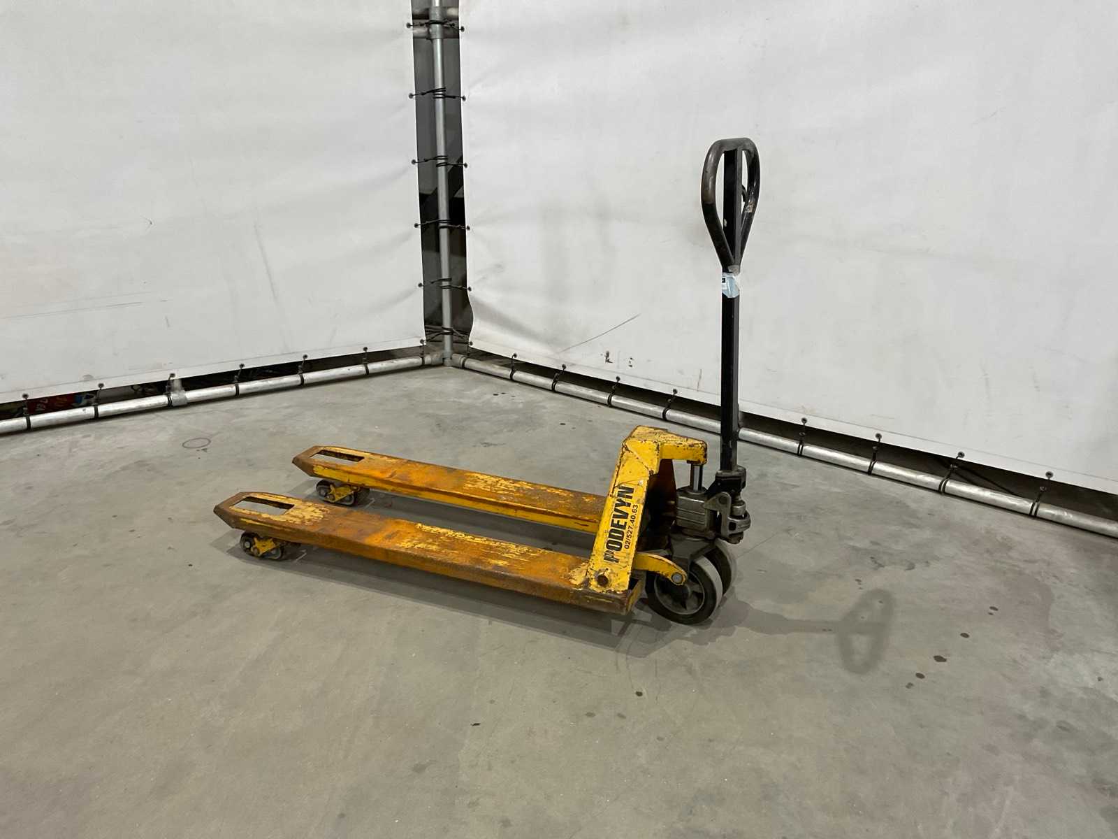 Podevyn Pallet Truck