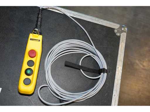 CABLE REMOTE FOR ADVANCED CONTROLLERS