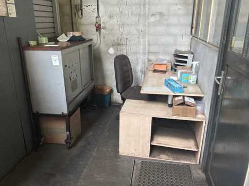 Bureau + werkkast