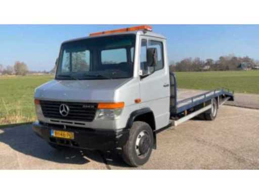 a04079a9-fecc-4ab7-86a4-47e339f1dd41.mp4