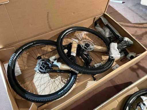 Tretwerk Smasher 28" negru mat (1x)