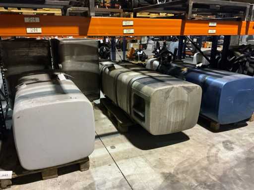 MAN Diverse brandstoftanks (6x)