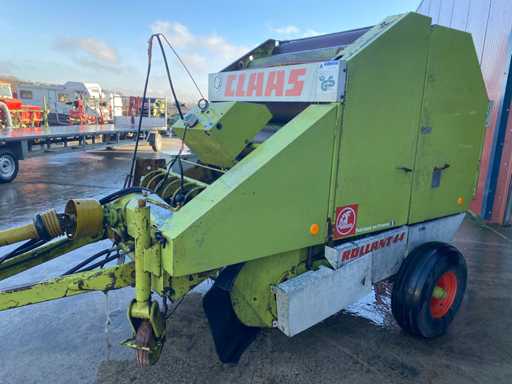 CLAAS – Rollant 44S – Presse