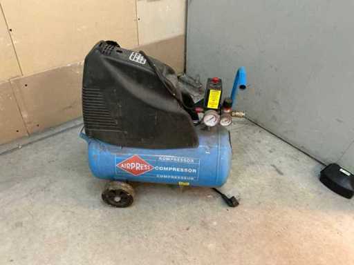 Luftpressen HLO 215/25 Luftkompressor