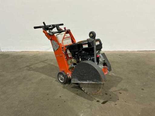 Ferăstrău de pardoseală Husqvarna FS400LV 2017