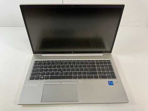 HP EliteBook 850 G8 15,5", Core(TM) i7 11. generacji, 16 GB RAM, 512 GB NVMe Laptop