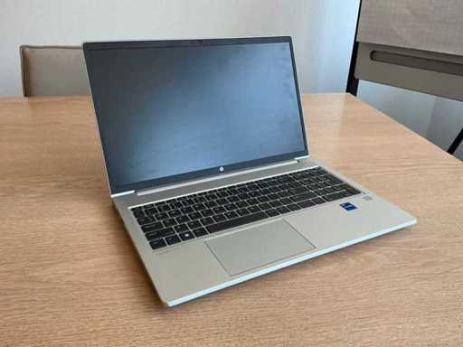 Laptop - HP - HP ProBook 450 15,6 pollici G10 Notebook PC