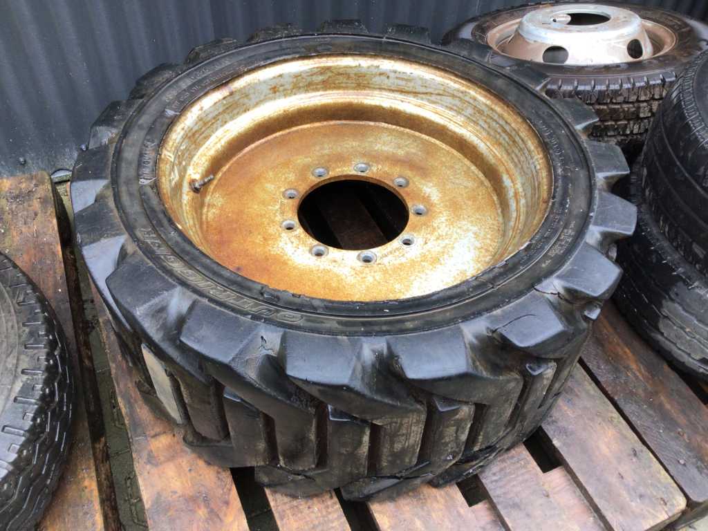 Otr - Outrigger 355/55 with rim - Telehandler tyres / wheels