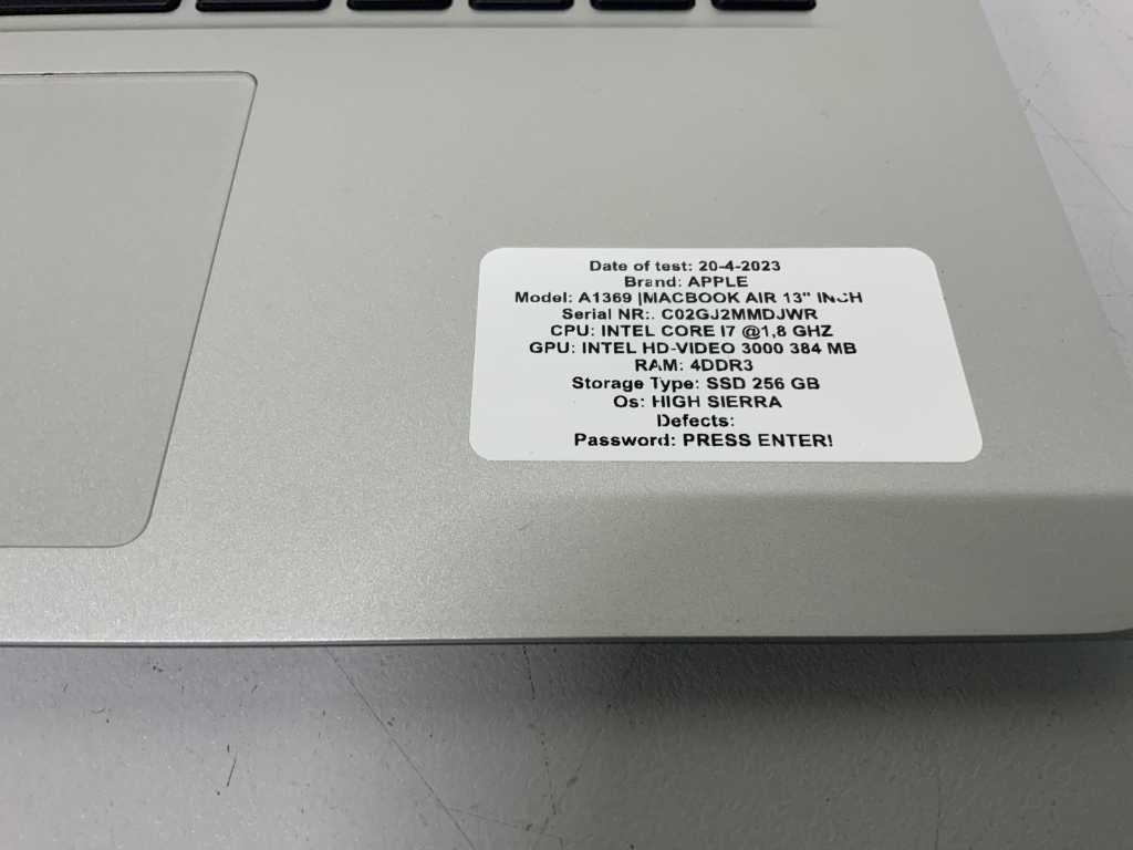 Apple MACBook Air A1369 Laptop | Troostwijk Auctions