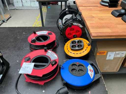Extension cable reels and cord (6x)