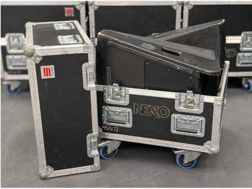 D | High-quality materials and accessories from the event sector