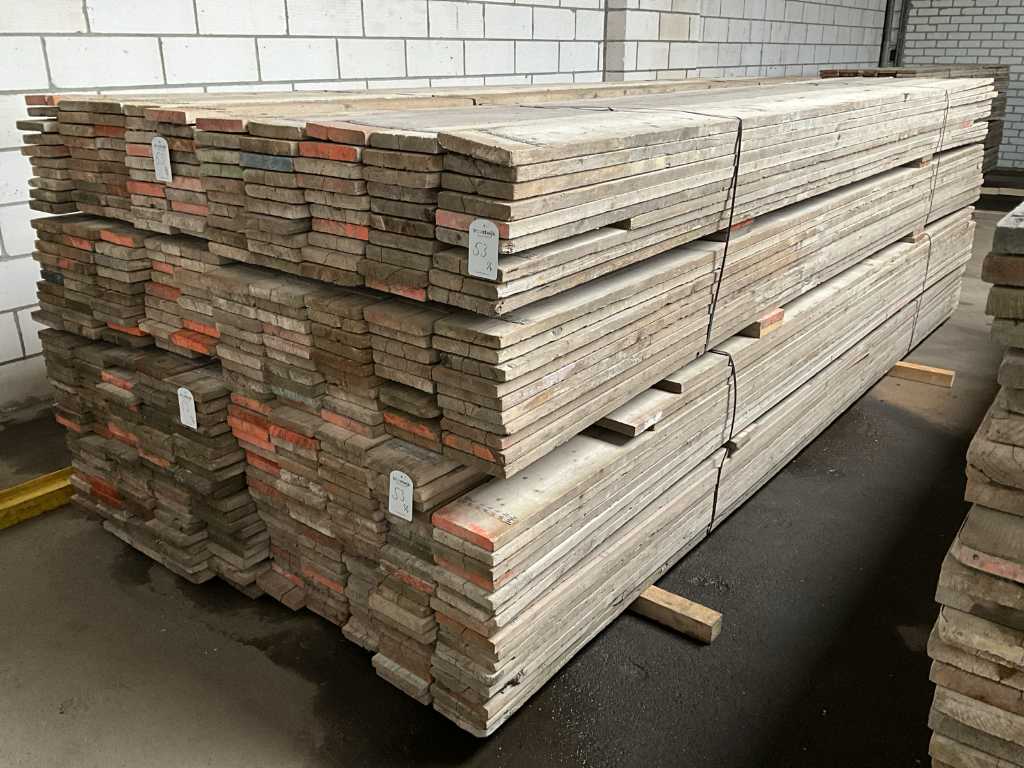 Rusztowanie drewniane deski (400x)