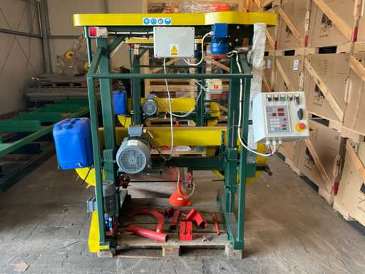 Scie à ruban horizontale CrissWood SAM MK 2006 2020 pour bois