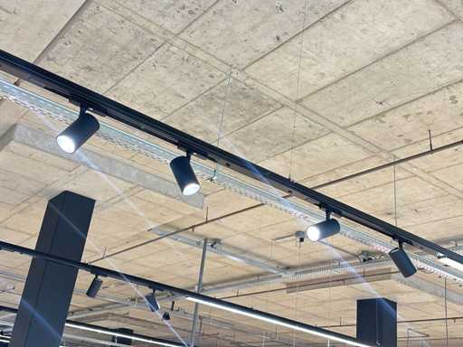 Koledo – Schiene mit LED-Beleuchtung 160 Meter