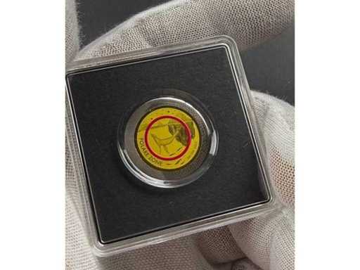 Fascinating 1/500 oz Polar Zone Fine Gold Coin with Ornate Seal Design and Color Finishing