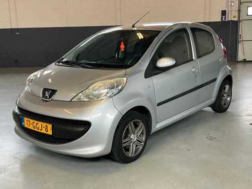 2008 Peugeot 107 Passenger car