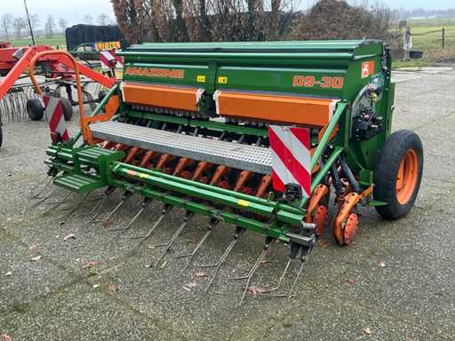 Super Seeder Amazon D9-30 2007