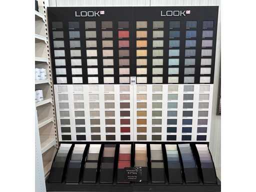 Lookin Showroom Shelf