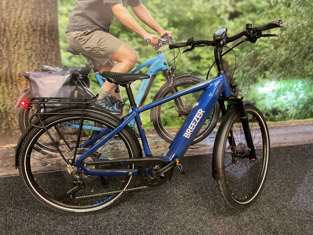 Breezer deals electric bikes