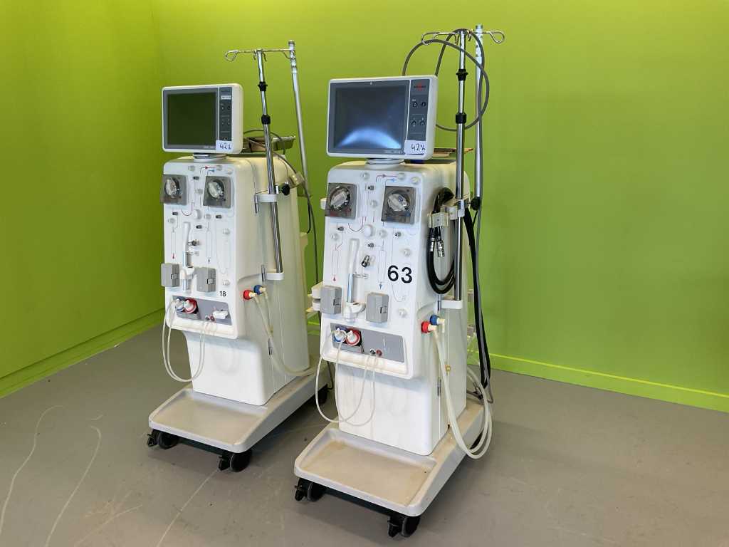 Nikkiso DBB 5 Dialysis Equipment (2x)